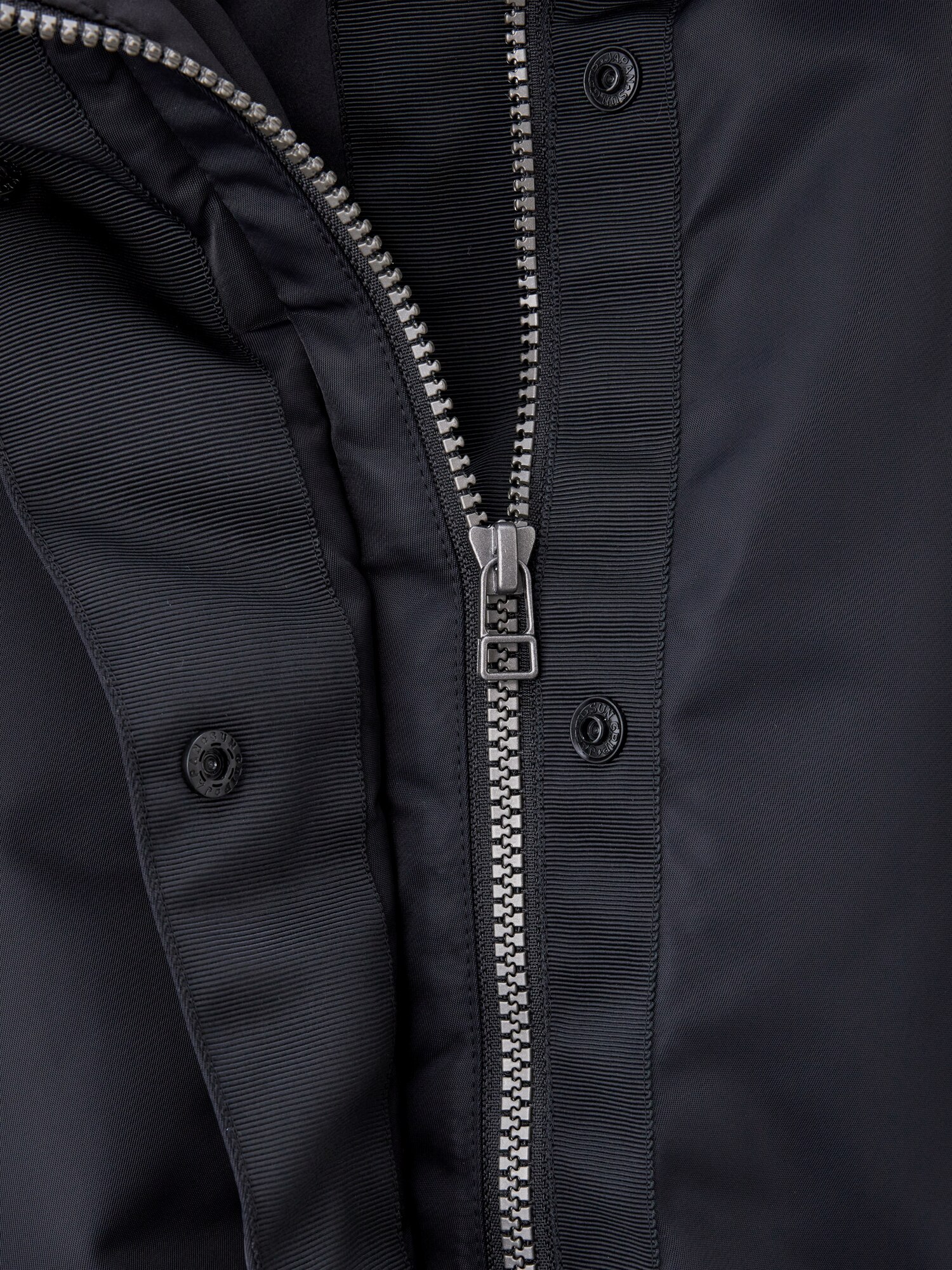 PLST(プラステ)公式 | スタンドカラーパデッドブルゾン