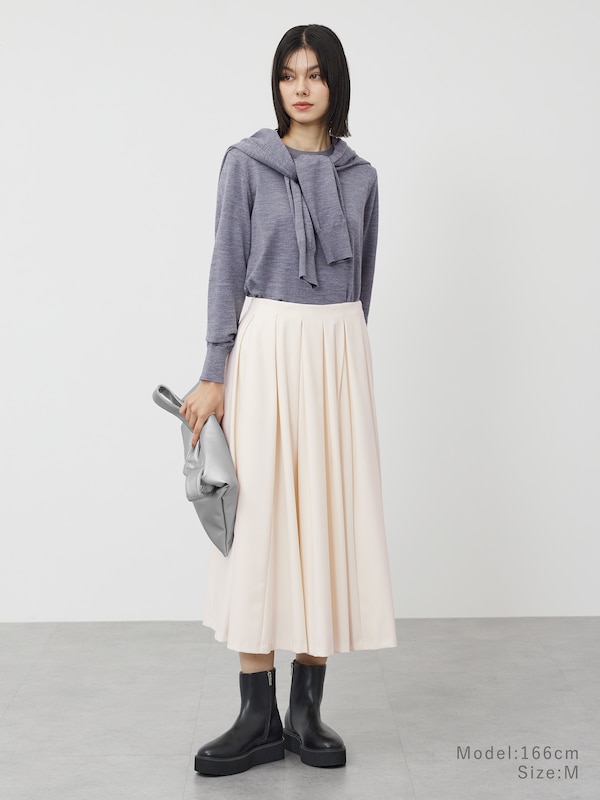 タックボリュームスカート