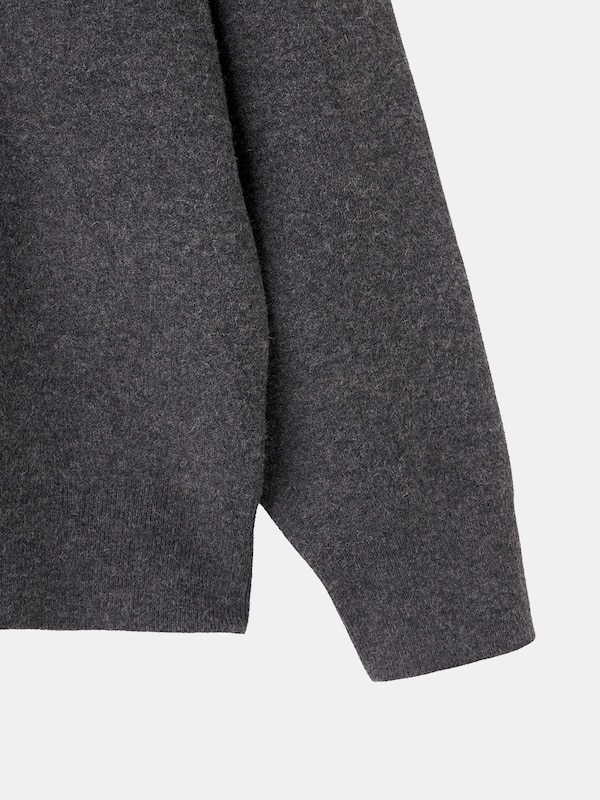 カシミヤブレンドクルーネックセーター