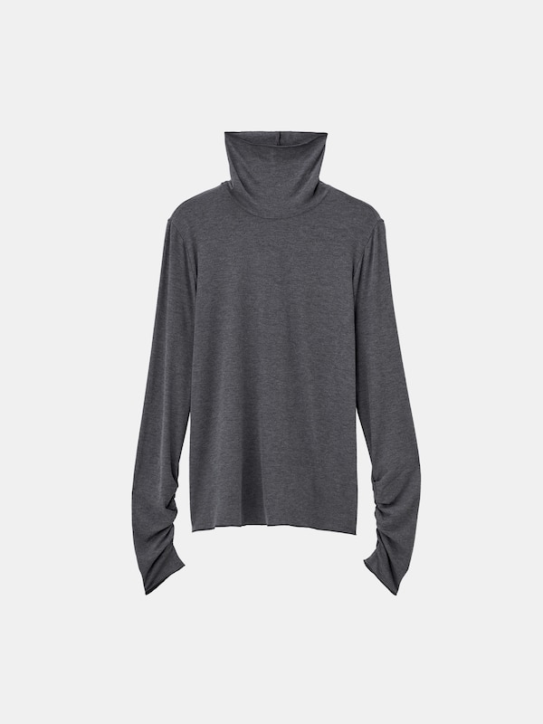 ウォームリザーブカシミヤブレンドタートルネックT