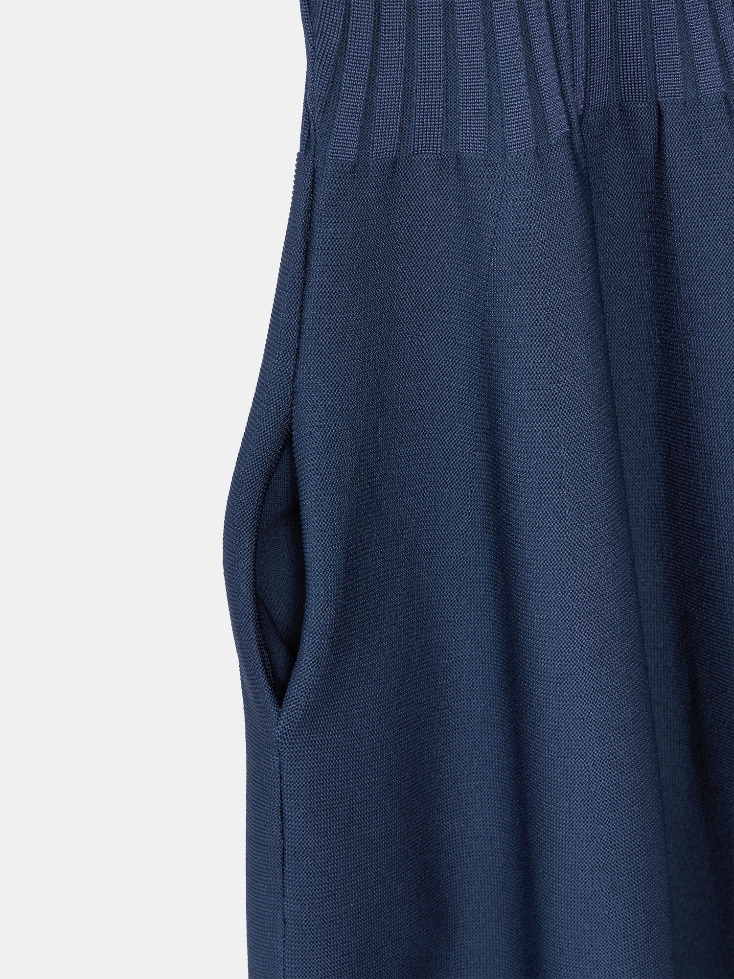 PLST(プラステ)公式 | ニットフレアワンピース