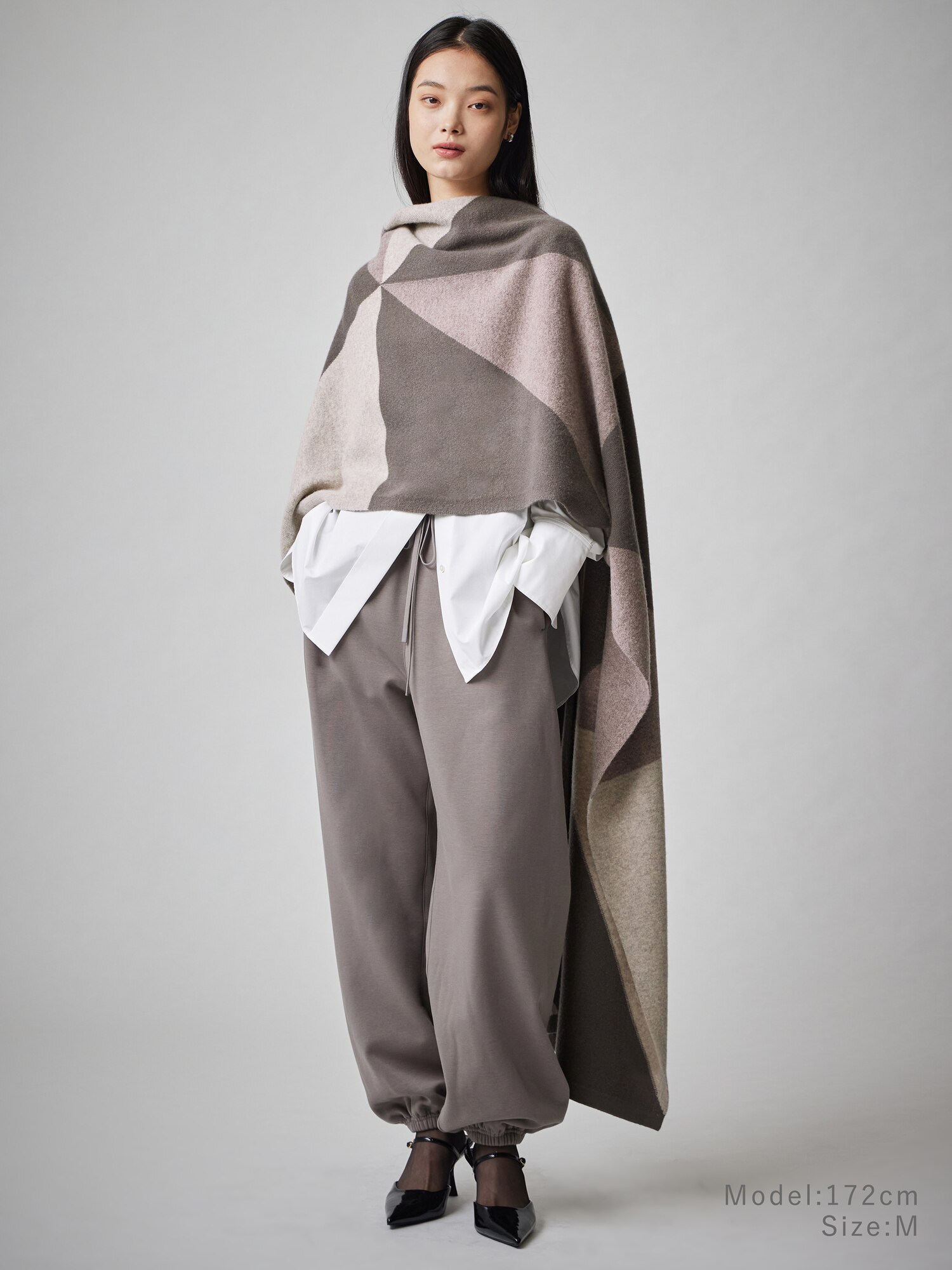 PLST(プラステ)公式 | ジオメトリックニットストール