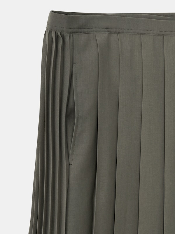 シアープリーツラップスカート