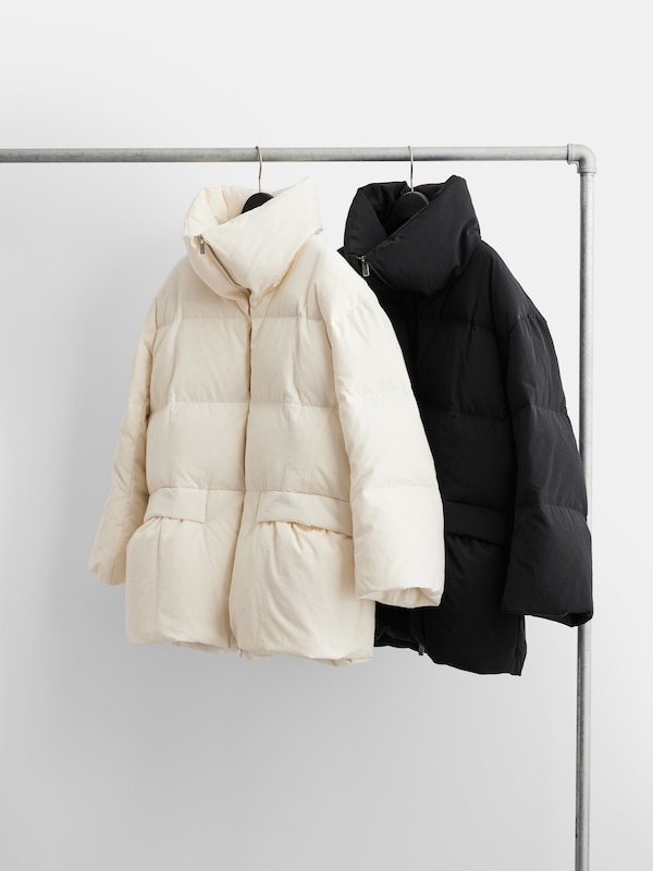 オーバーサイズダウンコート