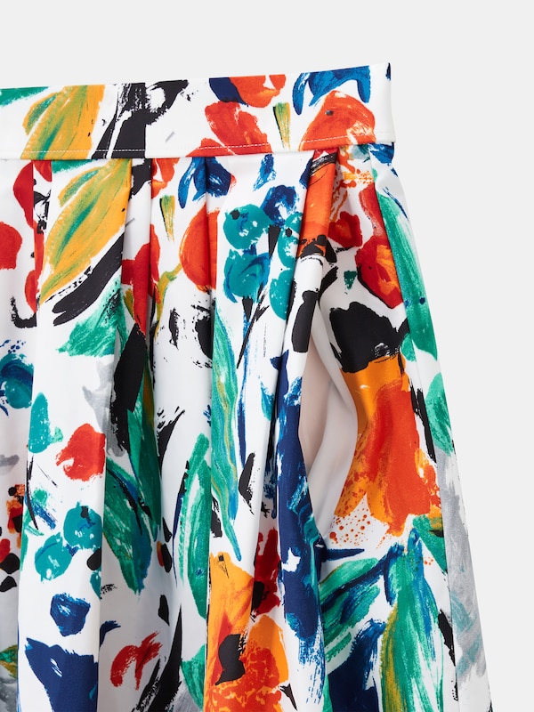 フラワープリントボリュームタックフレアスカート