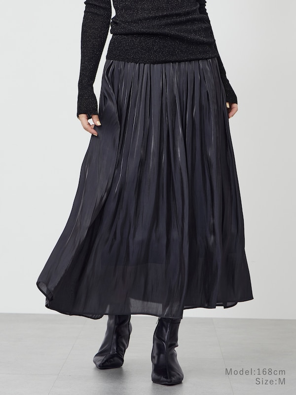 メタリックサテンプリーツスカート