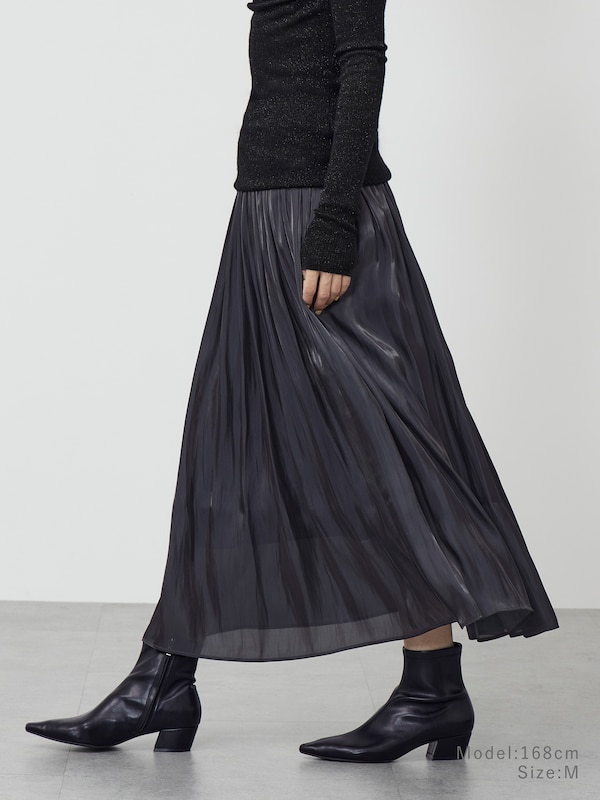 メタリックサテンプリーツスカート