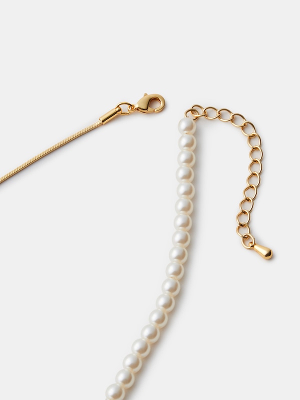 パールチェーンラリエットネックレス