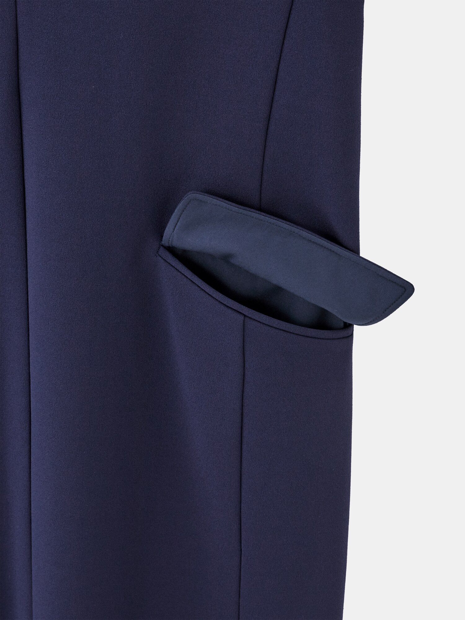 PLST(プラステ)公式 | ジョーゼットジャージージャンパーワンピース