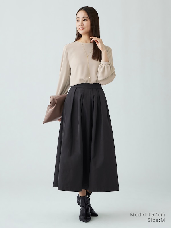 ラウンドヘムTブラウス