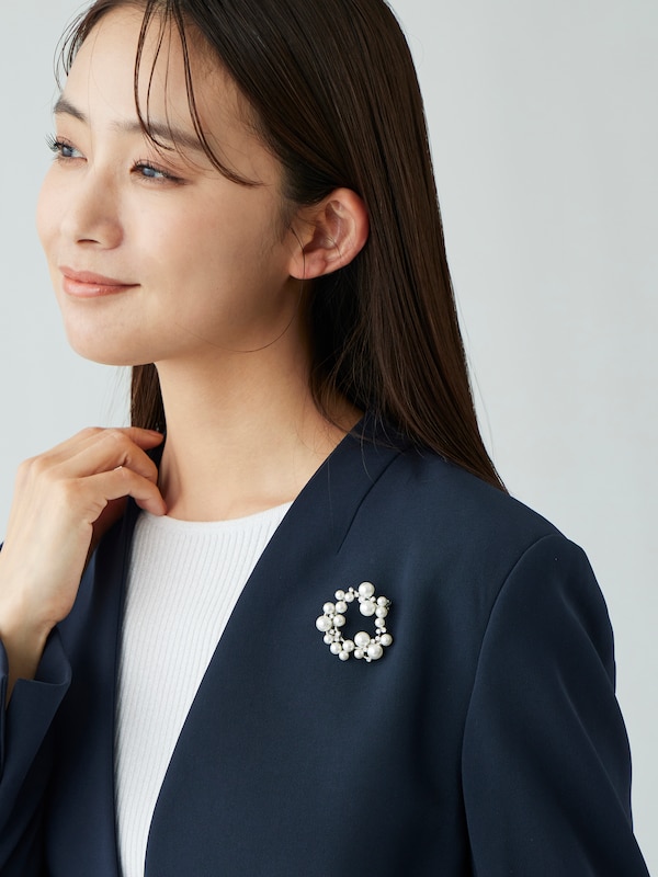 パールストーンブローチ