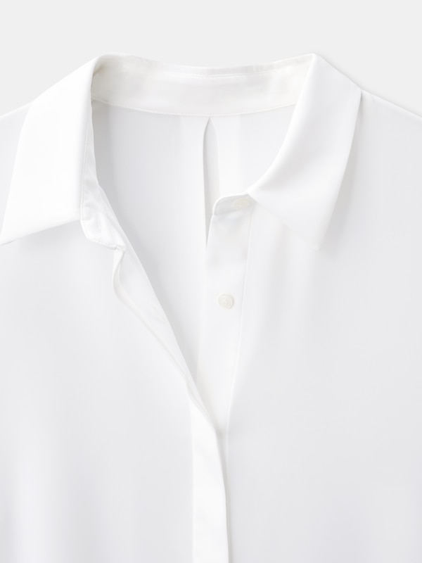 ドレープレギュラーカラーシャツ