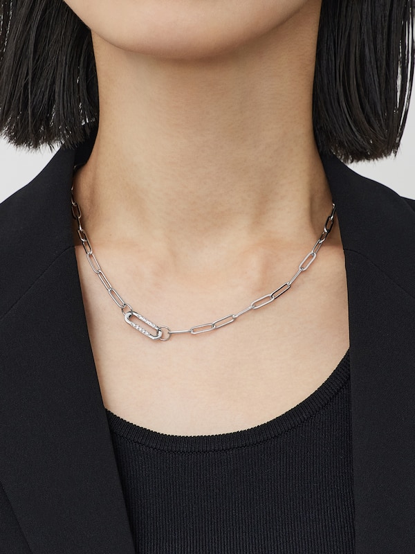 スクエアチェーンネックレス