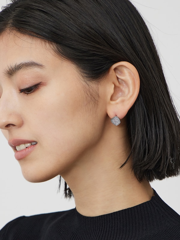 ストーンプレートピアス