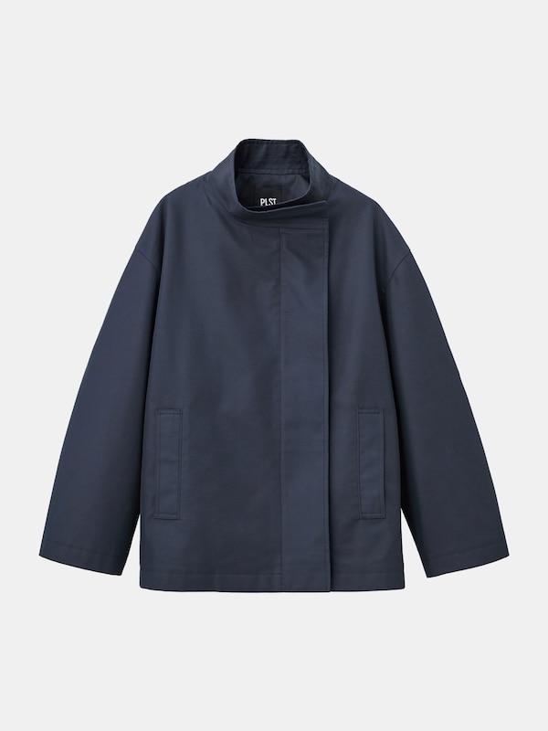 スタンドカラーショートコート