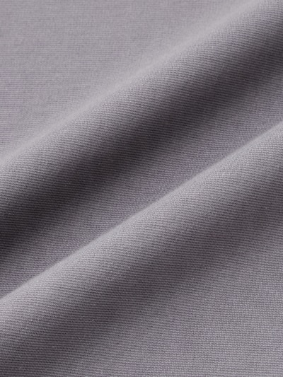 ストレッチコットンブレンドラウンドテールTシャツ