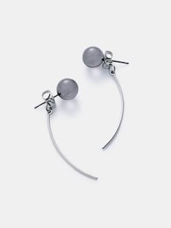 クリアボールピアス